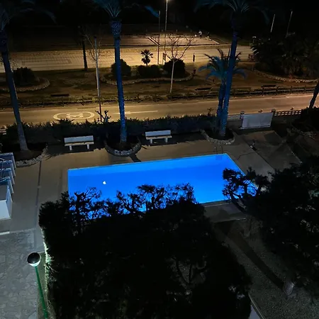 Primera Linea De Playa Con Preciosas Vistas Al Mar Apartment *